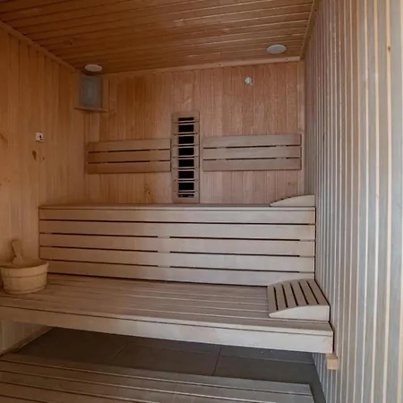 Mht - Alezzi N Pools Apartament *