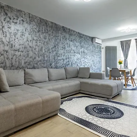 Mht - Alezzi N Pools Apartament *